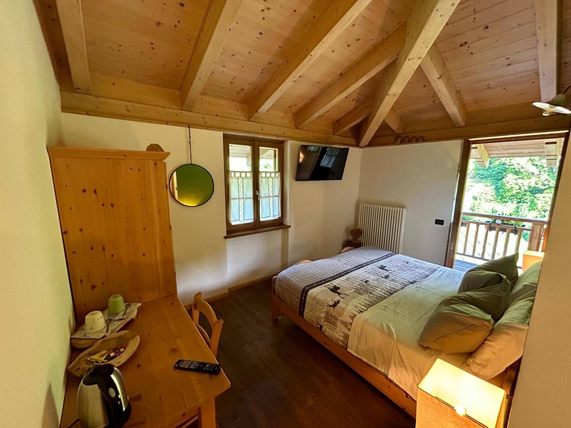 Agriturismo Valfraja 琴布拉 外观 照片